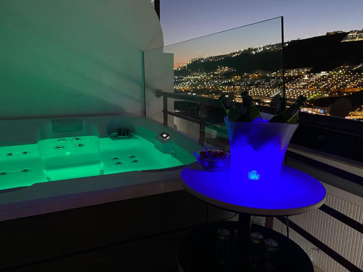 “Villa Mogán Mall”, con jacuzzi Puerto Rico  Exterior foto